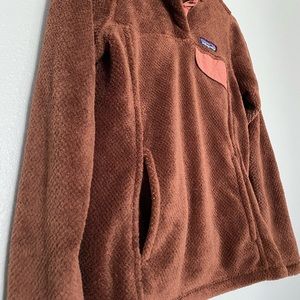 Women’s Patagonia Re-Tool Snap-T Pullover Fleece, XS, Sisu Brown w/ Century Pink